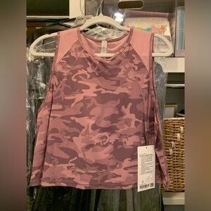 NWT Lululemon Sculpt Crop Tank